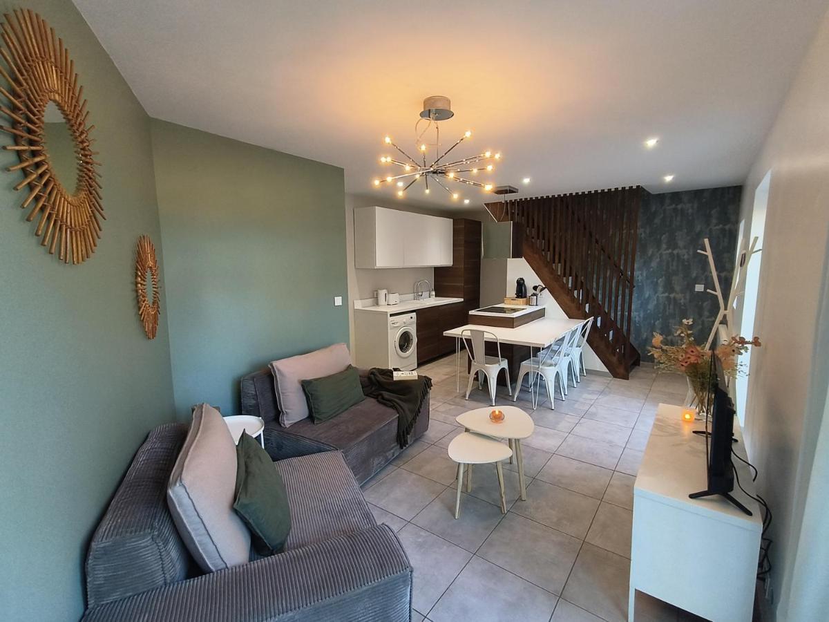 Chez Emma Et Louise - Maison Individuelle Avec Stationnement Gratuit Apartment Mâcon Екстериор снимка